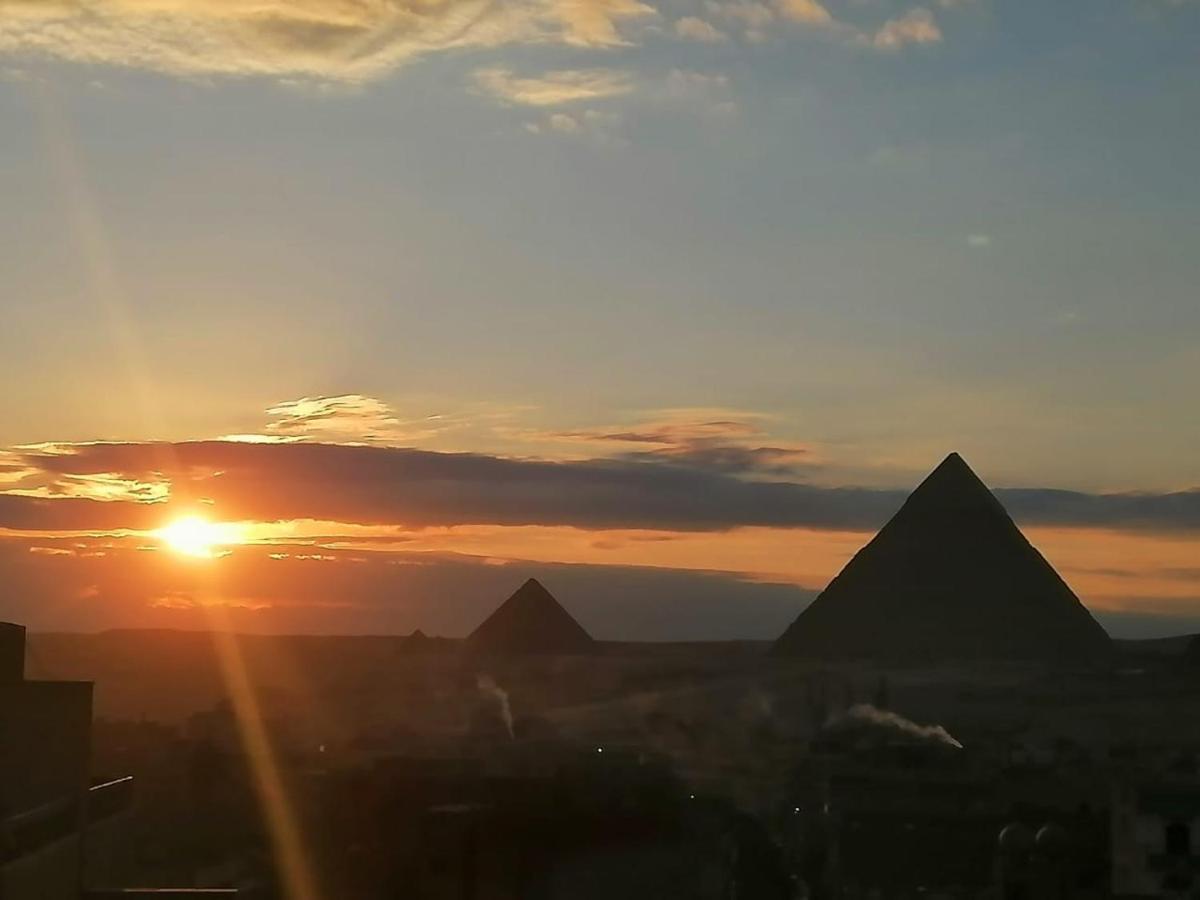 Draz Pyramids View Bed & Breakfast Kafrat al Jabal Exterior photo